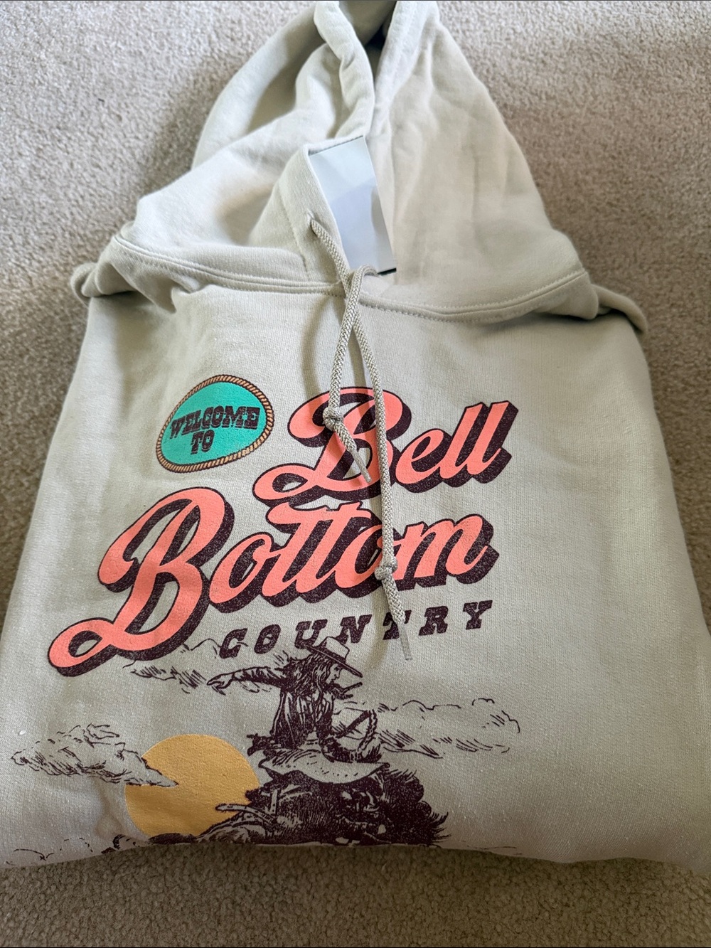 Lainey Wilson Logo Cream Hoodie